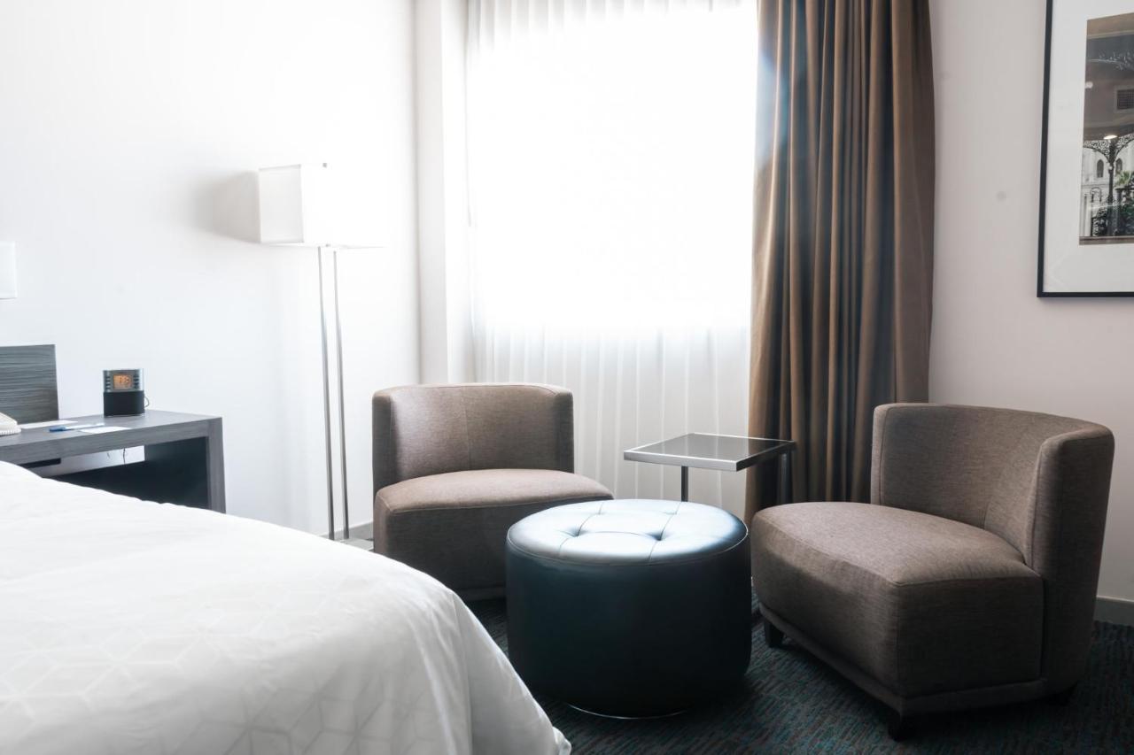 Holiday Inn Express Hotel & Suites Hermosillo By Ihg Экстерьер фото
