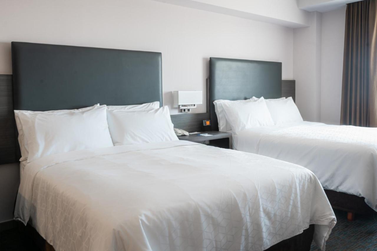 Holiday Inn Express Hotel & Suites Hermosillo By Ihg Экстерьер фото